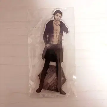 진격의 거인 아크릴 스탠드 엘렌 NEWDAYS