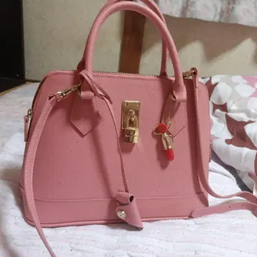 사만다 타바사 숄더백 얼룩 있음