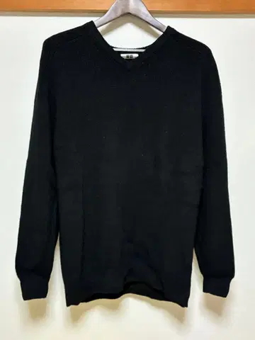 유니클로 V넥 스웨터 XXL