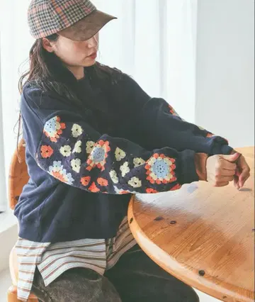 niko and - 크로셰 콤비 풀오버 네이비 L