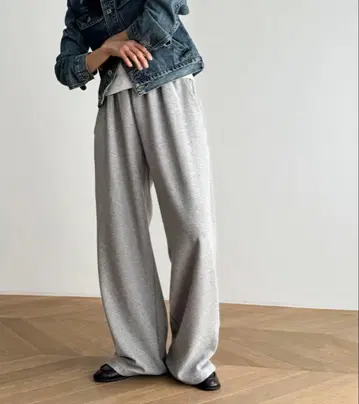 그레이 맨투맨 와이드 팬츠