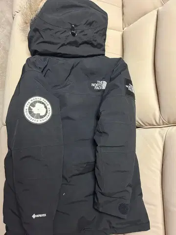 THE NORTH FACE GORE-TEX 블랙 다운 자켓