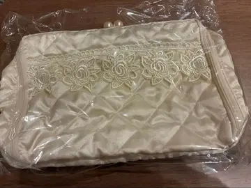 치카자와 레이스 멀티 파우치 새상품