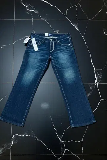미사용 Levi's 리바이스 크롭 데님 워시 가공 비쥬