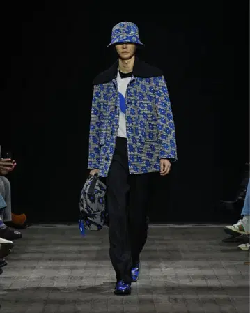 [ 수주회 한정 상품 ] PaulSmith 꽃무늬 스웨터