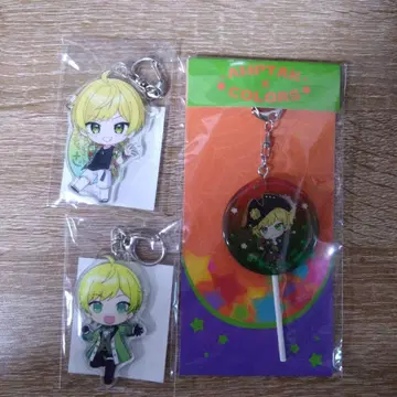 AMPTAK x COLORS 쁘릿츠 아크릴 키링