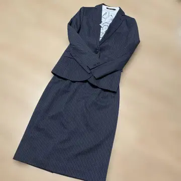 카츠라 유미 스커트 수트 사이즈 11&블라우스 입학식이나 비즈니스에