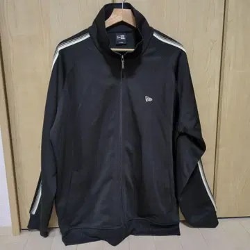 뉴에라 스무스 저지 트랙 자켓