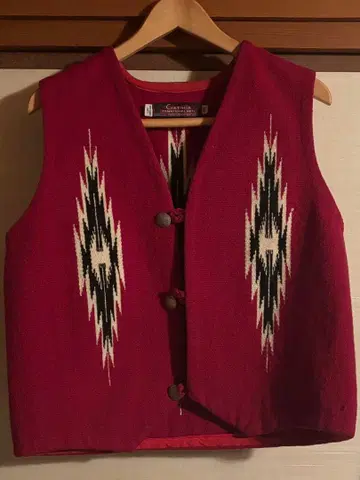빈티지 CENTINELA 센티넬라 치마요 베스트 네이티브 레드 38