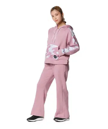 언더아머 카모 패턴 후디와 팬츠 세트 더스티 핑크