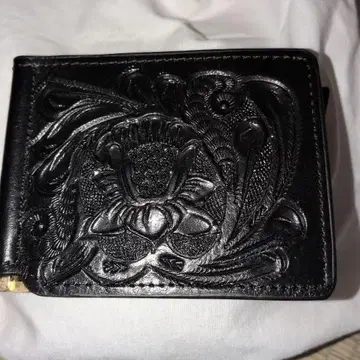 카빙 트라이브스 이단 접이식 지갑