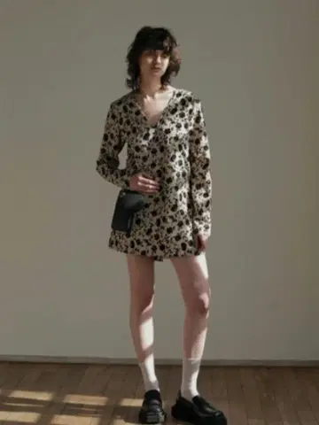 AMAIL Box mature dress