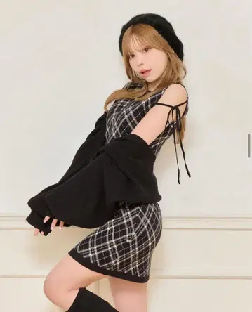 아프레 주르 apres jour 레이어드 스타일 니트 원피스 블랙