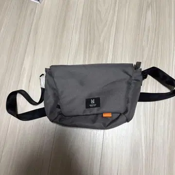 MILESTO/미레스트 그레이 메신저 백 나일론제