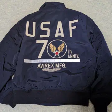 레어 모델 아비렉스 USAF 70주년 기념 MA-1 네이비 M