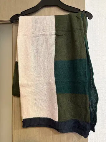 NEISHA 스트라이프 머플러 핑크 x 그린