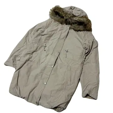 리버서블 퍼 모즈 코트 퀼트 코트 베이지