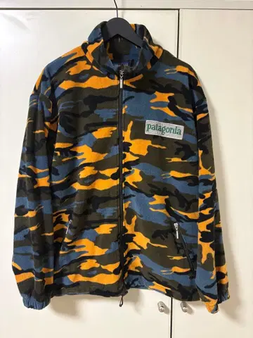 파타고니아 플리스 자켓 카모플라주 카모 패턴 L 상당 올 패턴 구제 의류