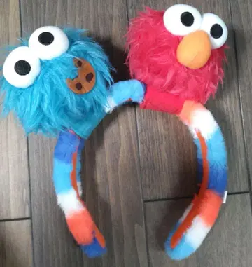 엘모와 쿠키 몬스터 머리띠