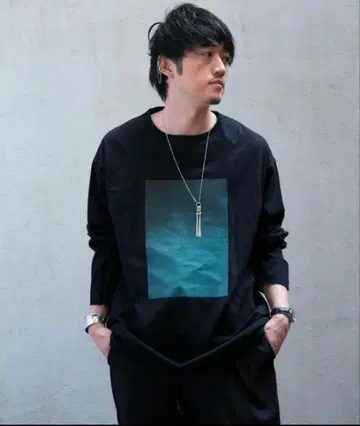 MB 스탠다드 그래픽T (긴팔) 블랙 M 사이즈