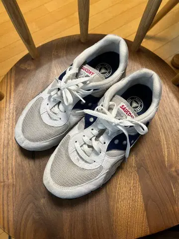 Saucony 스니커즈 화이트/네이비