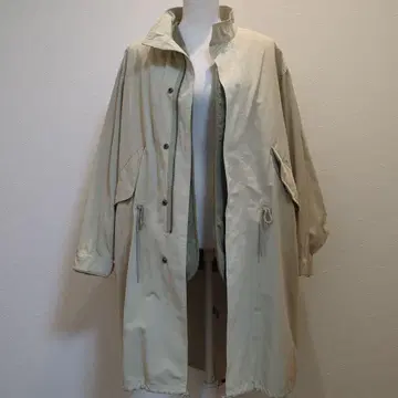 베이지 트렌치코트 스프링 코트