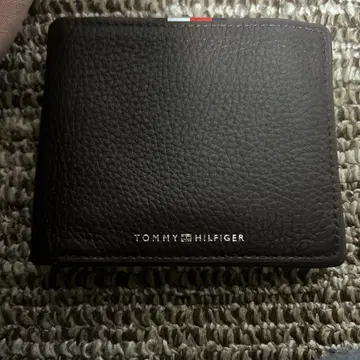 TOMMY HILFIGER 접이식 지갑 다크 브라운