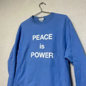 초레어 디자인 champion MoMA yoko ono 맨투맨