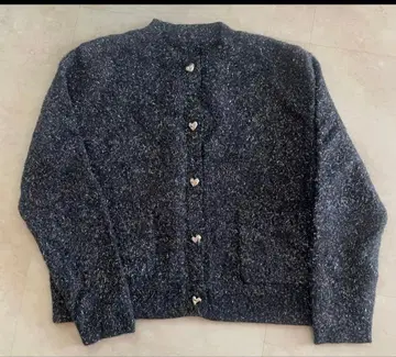 라메 니트 하트 버튼 가디건 블랙