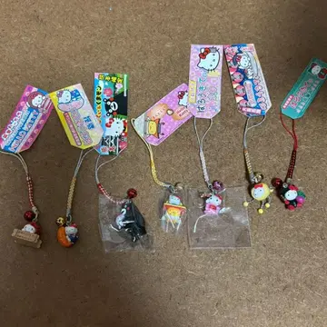 지역 한정 키티 스트랩 끈 모음 판매