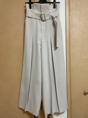 FRAY I.D 베이지 와이드 팬츠 벨트 포함