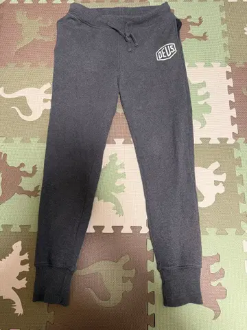 DEUS 그레이 스웨트 팬츠 M 속기모