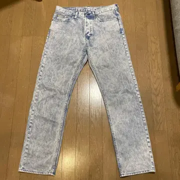 캘빈 클라인 스트레이트 데님 라이트 블루