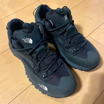 THE NORTH FACE 크레스트 하이크 워터프루프