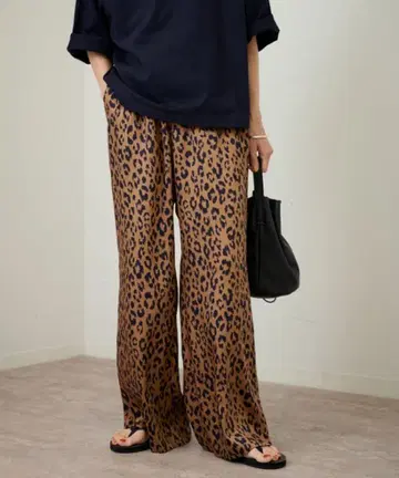 미사용*프레임워크 레오파드 이지 팬츠