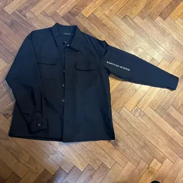 ALWAYS OUT OF STOCK 긴팔 셔츠 블랙