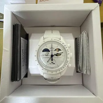 MISSION TO EARTHPHASE - MOONSHINE GOLD