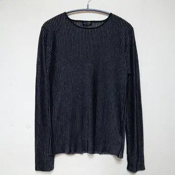 Aga 스트라이프 시어 니트