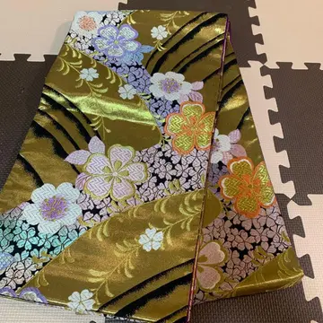 골드 컬러 꽃무늬 후쿠로 오비 후리소데 성인식