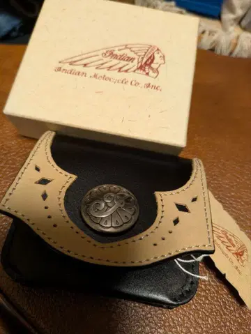 Indian Motorcycle 가죽 접이식 지갑