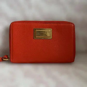 마크 바이 마크 제이콥스 오렌지 장지갑