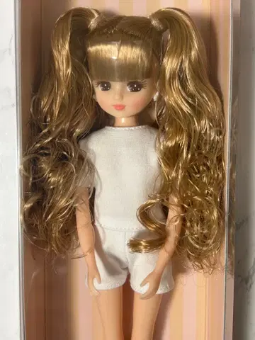 미개봉 새상품 리카짱 캐슬 2026년판 기모노 모델 리카짱