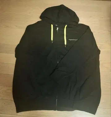 카미시라이시 모네 yattokosa 지퍼 후드티