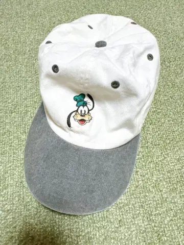 구피 캡 화이트 그레이