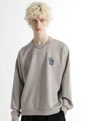 HARE 플라워 콜라주 백 프린트 맨투맨