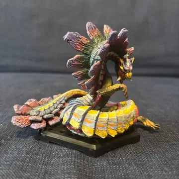 몬스터 헌터 몬헌 스탠다드 모델 가라라 아잘라 아종 피규어