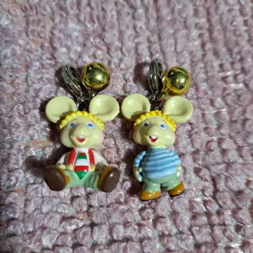 토포지오 방울 달린 미니 참 세트