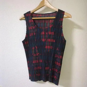 *PLATS PLEASE* 플리츠 탱크탑 체크