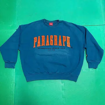 Paragraph 파랑 트레이닝복 P08