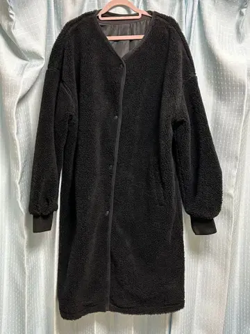 GU 보아 플리스 자켓 롱 블랙